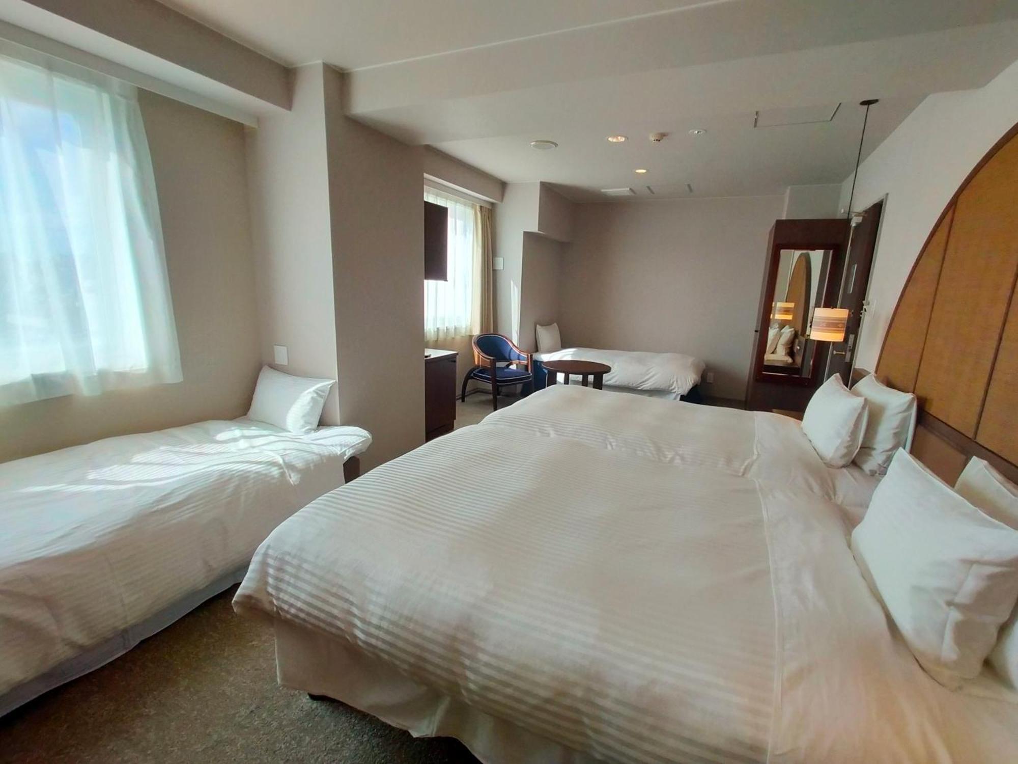 Hotel Palm Royal Naha Kokusai Street Dış mekan fotoğraf
